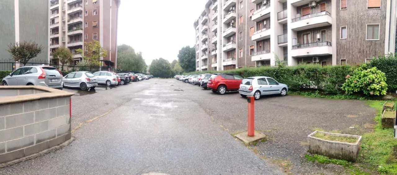 Istria & Zara Flat With Private Parking Διαμέρισμα Μιλάνο