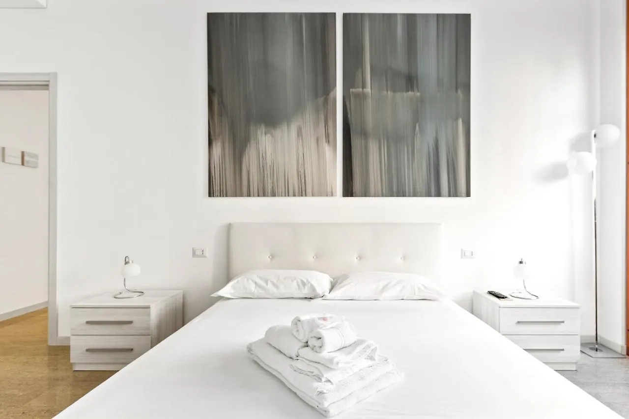 Istria & Zara Flat With Private Parking Διαμέρισμα Μιλάνο 0*,
