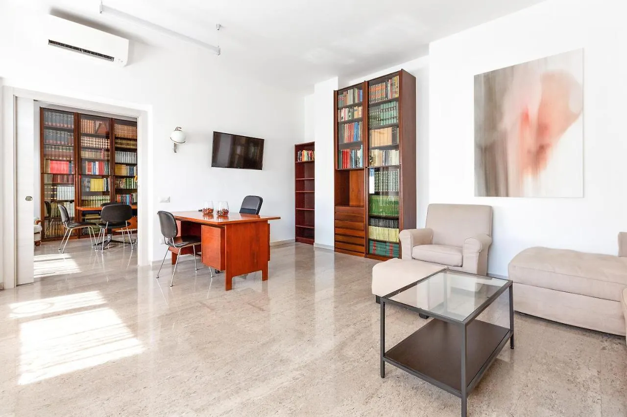 דירות מילאנו Istria & Zara Flat With Private Parking