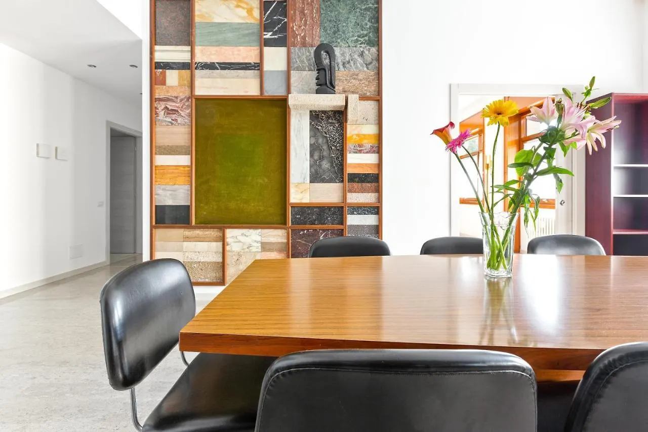 Istria & Zara Flat With Private Parking Apartment Milan Italy